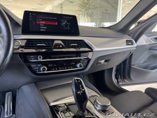 BMW 5 520d xDrive*M-SPORT*Webas 2019