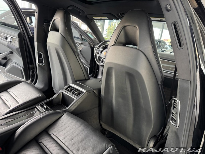 Porsche Panamera 4S 324kW*Vzduch*Panorama* 2018