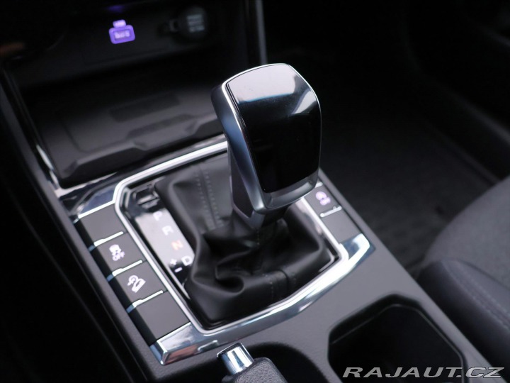 SsangYong Korando 1,5 T- GDI 120kW Aut. Sty 2023