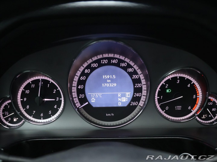 Mercedes-Benz E 3,0 350 CDI 4MATIC 195kW 2011