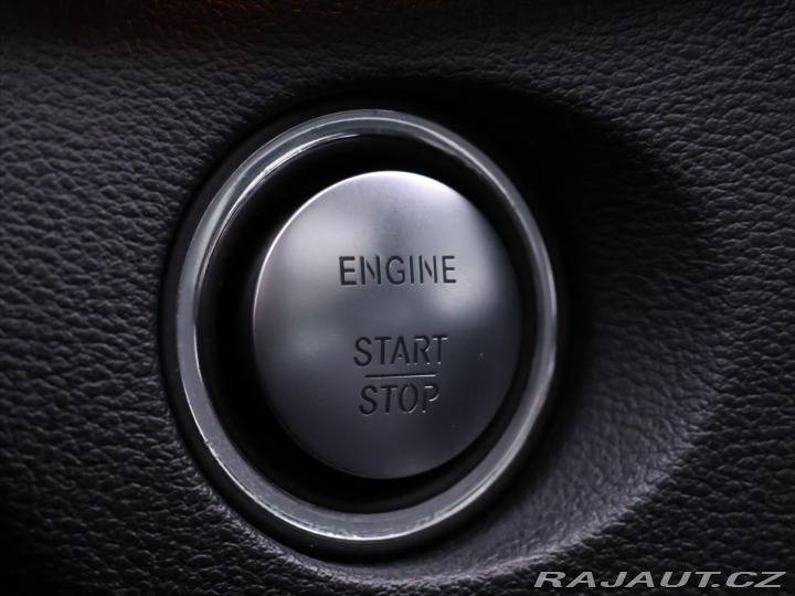 Mercedes-Benz E 3,0 350 CDI 4MATIC 195kW 2011