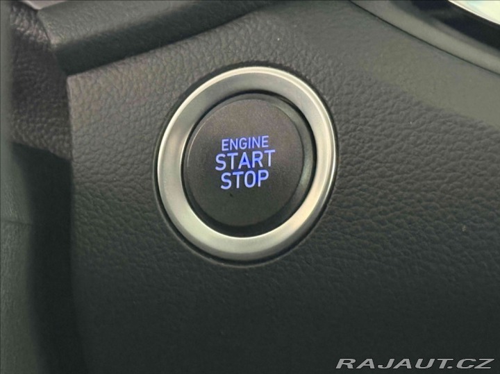 Hyundai i30 1,5 T-GDI DCT STYLE MHEV 2024