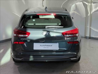 Hyundai i30 1,5 T-GDI DCT STYLE MHEV 2024