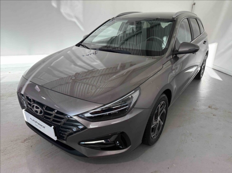 Hyundai i30 1,5 T-GDI SMART 1.MAJITEL