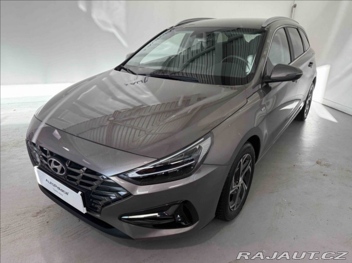Hyundai i30 1,5 T-GDI SMART 1.MAJITEL 2021