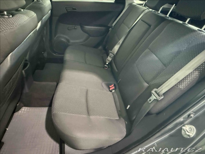 Hyundai i30 1,4 i COMFORT ČESKÁ REPUB 2009