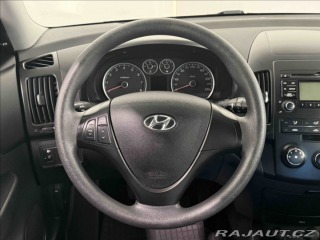 Hyundai i30 1,4 i COMFORT ČESKÁ REPUB 2009