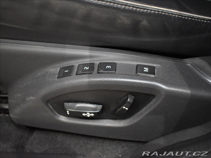 Volvo XC60 2,4 D5 AWD R-Design BLIS 2013