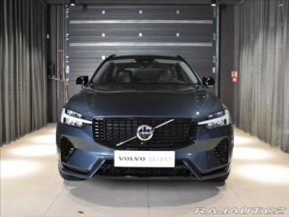 Volvo XC60 2,0 T6 AWD Ult Pano,Vzduc 2025