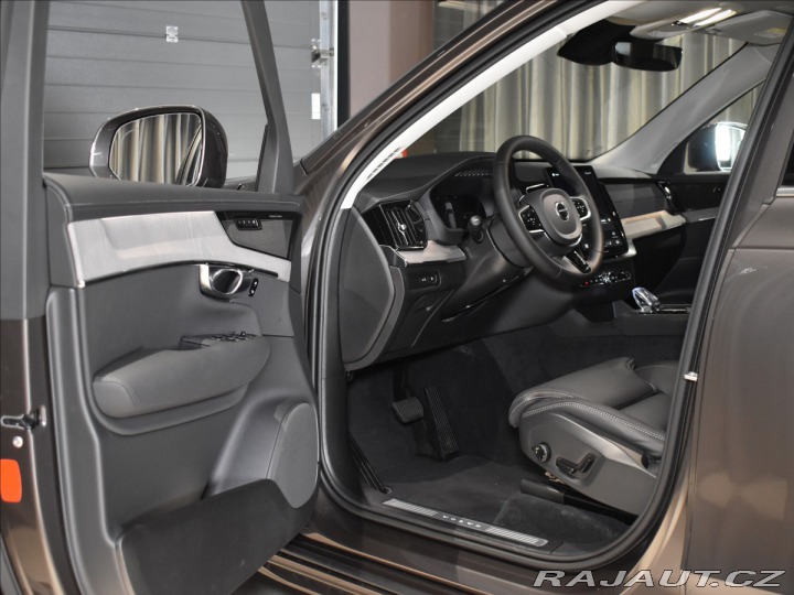 Volvo XC90 2,0 T8 XC90 Plus Bright 2025