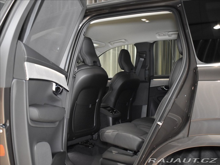 Volvo XC90 2,0 T8 XC90 Plus Bright 2025