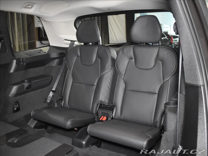 Volvo XC90 2,0 T8 XC90 Plus Bright 2025