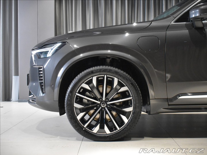Volvo XC90 2,0 T8 XC90 Plus Bright 2025