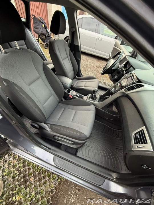 Hyundai i30 1,6   MPi 88 kW 2016 druh 2016