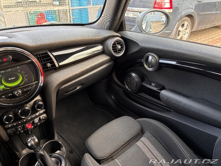 Mini Cooper S (F56) manuál 2017 2017