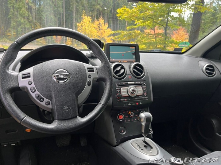 Nissan Qashqai 2,0   4×4 Automat – 110 k 2007