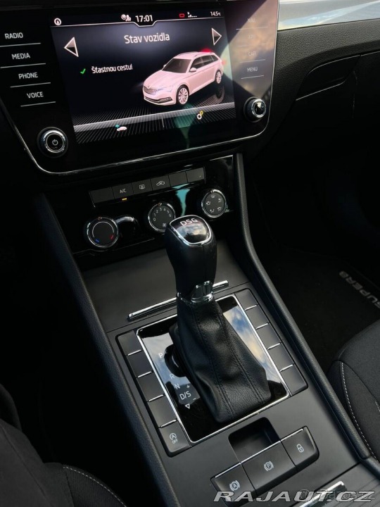 Škoda Superb 2,0 TDI DSG 2022 Rok 11 2022