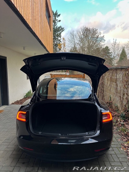 Tesla Model 3 Long Range 2019 / AWD 2019