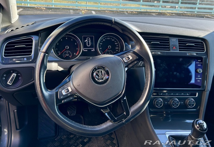 Volkswagen Golf  2018