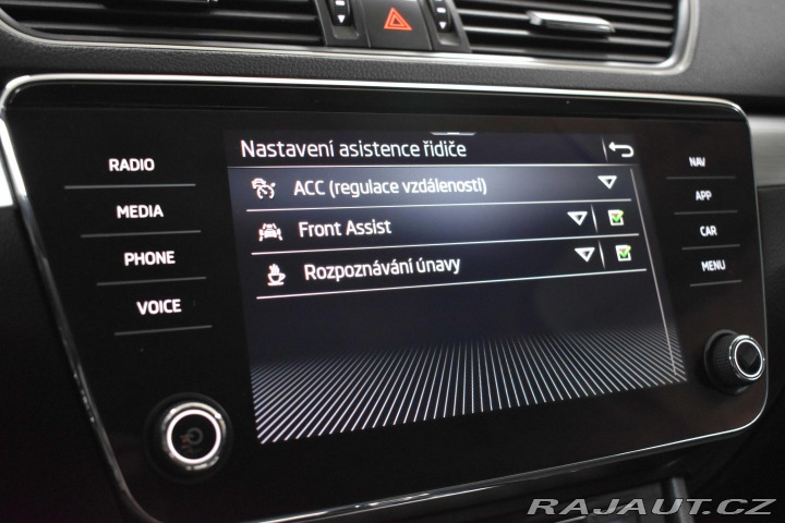 Škoda Superb 2.0 TDI 110kW DSG*TAŽNÉ*D 2021