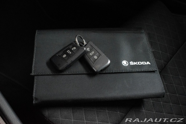 Škoda Superb 2.0 TDI 110kW DSG*TAŽNÉ*D 2021