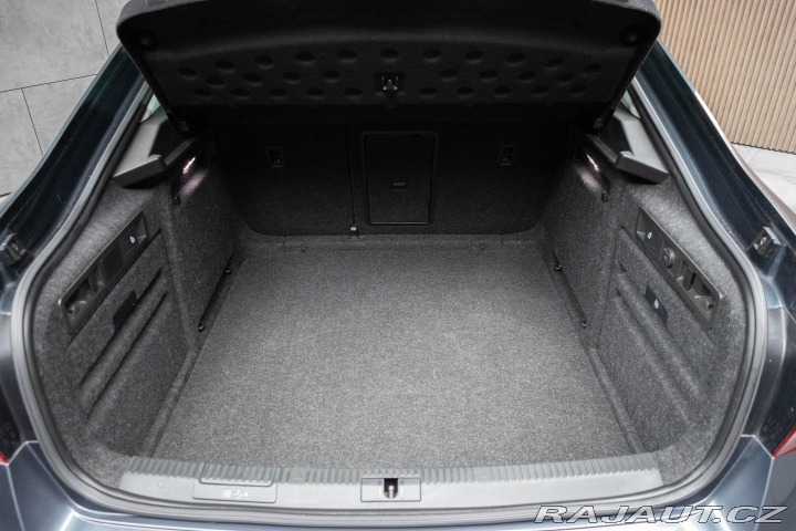 Škoda Superb 2.0 TDI 110kW DSG*TAŽNÉ*D 2021