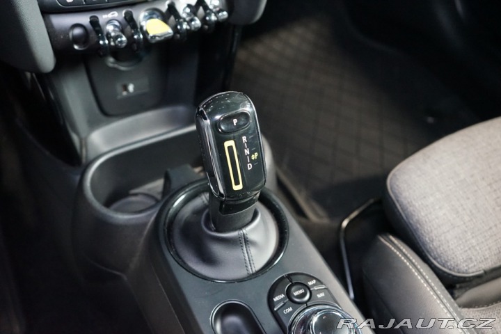 Mini Cooper SE*LED*CAMERA*CARPLAY* 2021