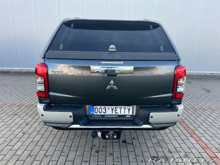 Mitsubishi L200 2.2 DI-D 4WD INSTYLE+ Aut 2022
