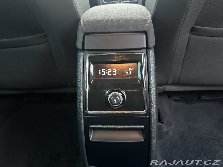 Škoda Superb Škoda Superb 2.0 TDi 1MAJ 2015