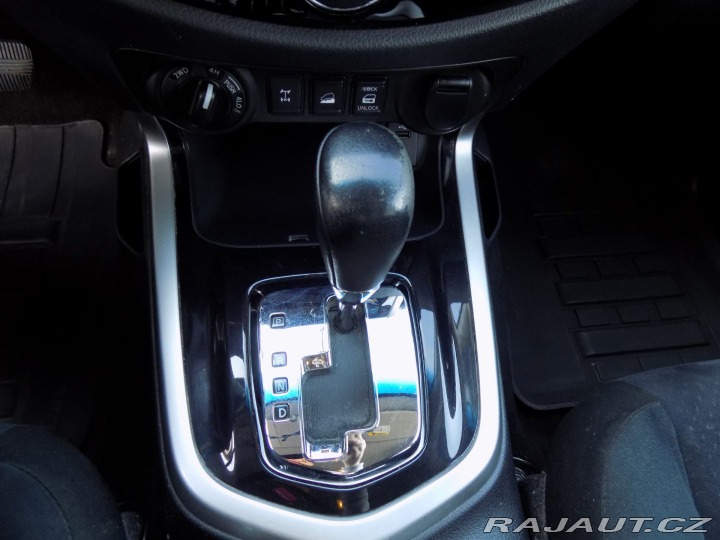 Nissan Navara 2.3DCi/4x4/Bi-xenon/NAVI/ 2017