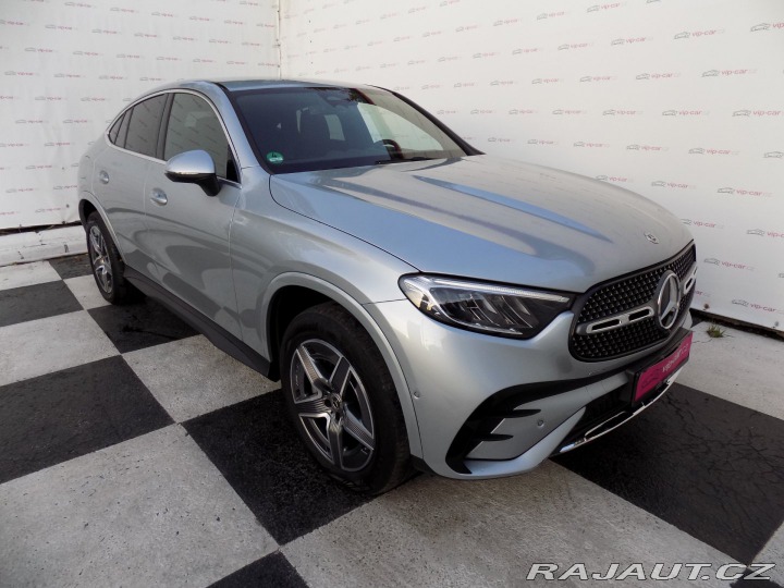 Mercedes-Benz GLC 300e/AMG/4Matic/DPH/LED/ 2024