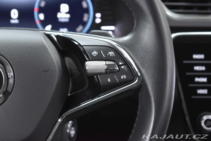 Škoda Superb 2.0 TDI REZERVACE 2024