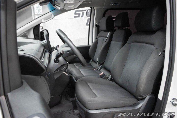 Hyundai Staria 2.2 CRDi 9.MÍST*ZÁRUKA*2x 2023
