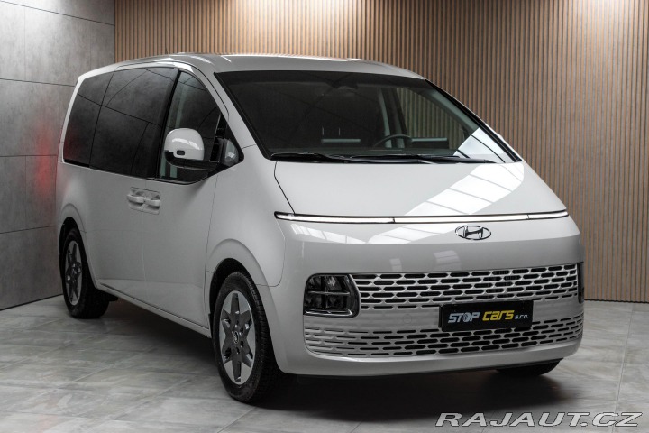 Hyundai Staria 2.2 CRDi 9.MÍST*ZÁRUKA*2x 2023