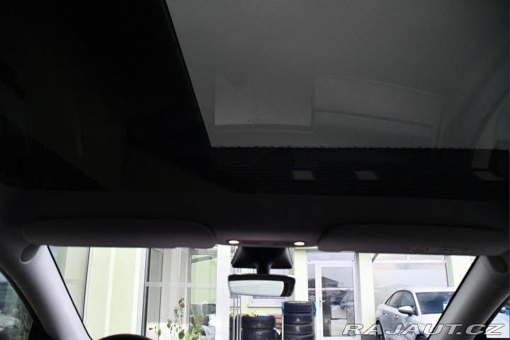 Tesla Model Y RWD STANDARD RANGE 1M 2022