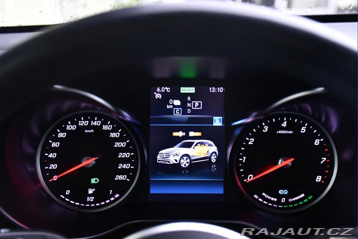 Mercedes-Benz GLC 300e 4MATIC AMG TAŽNÉ 1M 2022