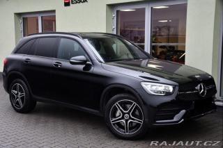 Mercedes-Benz GLC 300e 4MATIC AMG TAŽNÉ 1M 2022