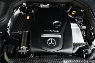Mercedes-Benz GLC 300e 4MATIC AMG TAŽNÉ 1M 2022