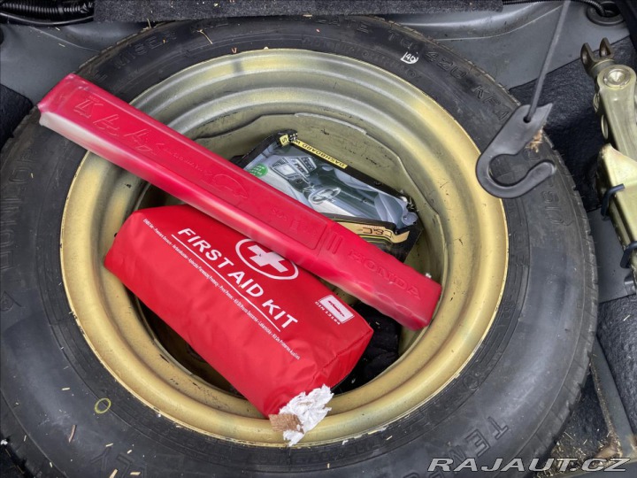 Honda FR-V 2,0 i-VTEC 110kw odp. DPH 2006