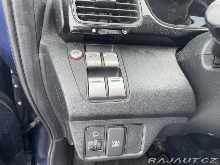 Honda FR-V 2,0 i-VTEC 110kw odp. DPH 2006