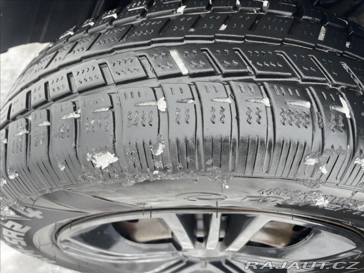 Honda FR-V 2,0 i-VTEC 110kw odp. DPH 2006