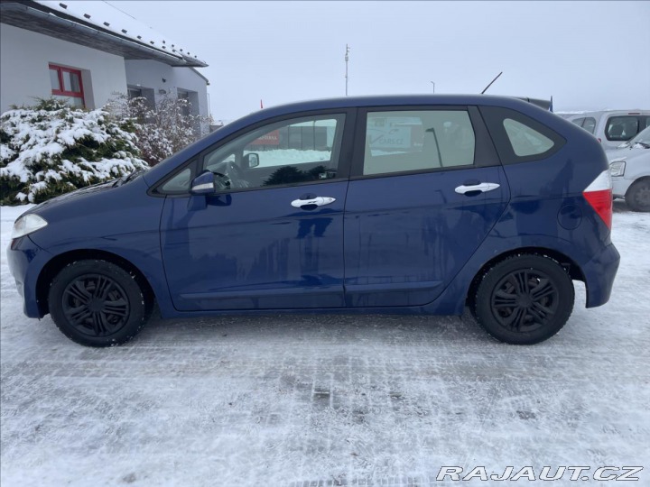 Honda FR-V 2,0 i-VTEC 110kw odp. DPH 2006