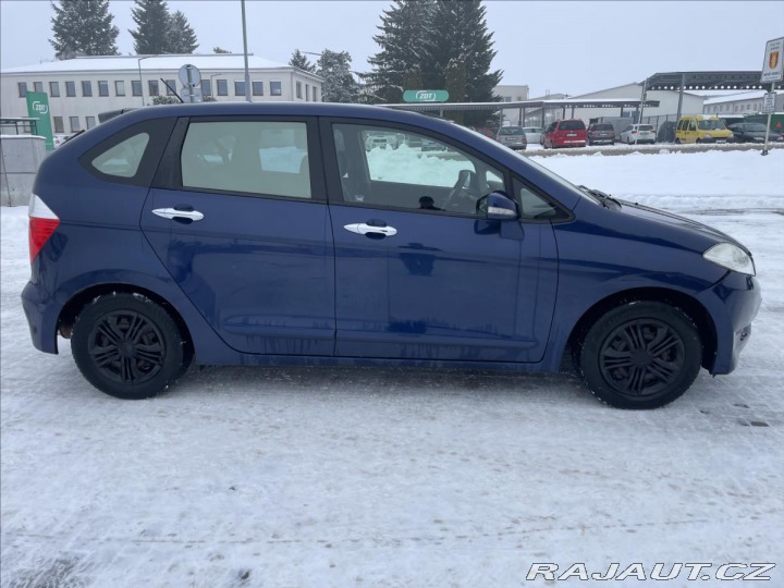 Honda FR-V 2,0 i-VTEC 110kw odp. DPH 2006