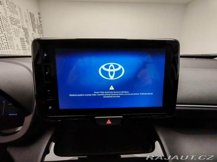 Toyota Yaris Cross 1,5 AT Hybrid Comfort 2024