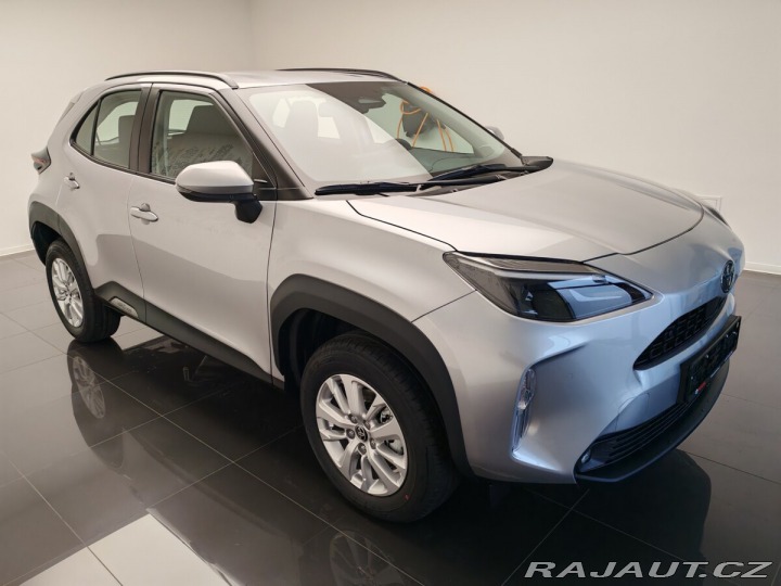 Toyota Yaris Cross 1,5 AT Hybrid Comfort 2024