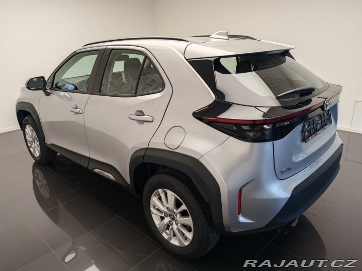 Toyota Yaris Cross 1,5 AT Hybrid Comfort 2024