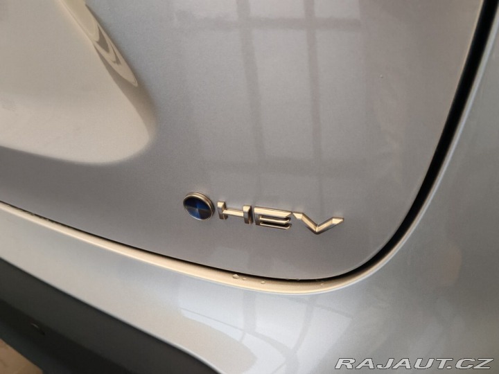 Toyota Yaris Cross 1,5 AT Hybrid Comfort 2024