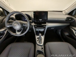 Toyota Yaris Cross 1,5 AT Hybrid Comfort 2025