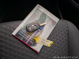 Toyota Yaris Cross 1,5 AT Hybrid Comfort 2025