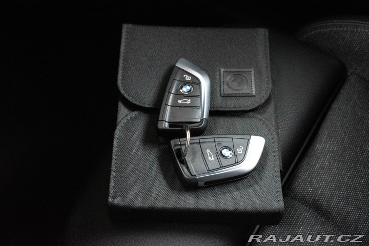 BMW X1 xDrive20d *REZERVACE* 2021